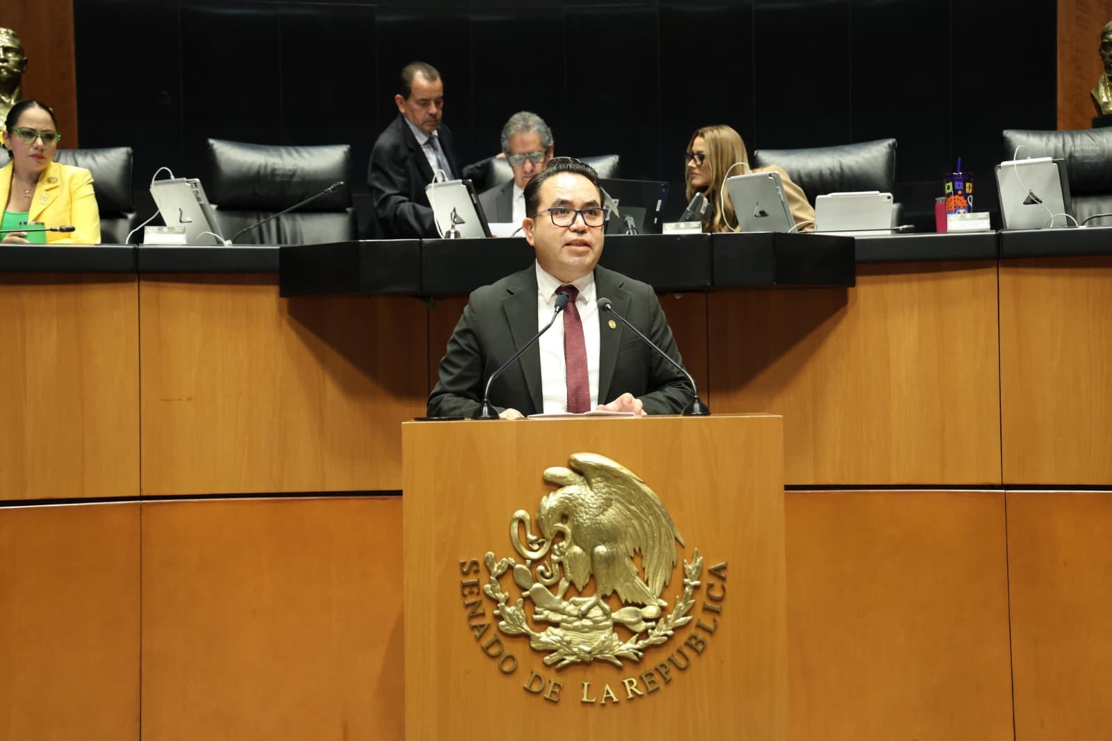 Ley de Ingresos dará continuidad al bienestar y al crecimiento, afirma el senador Heriberto Aguilar